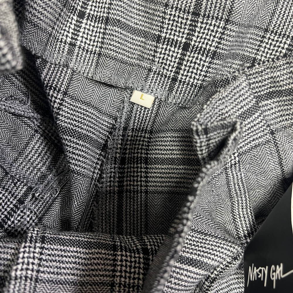 Dress pants - Picture 3 of 3